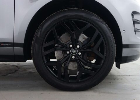Land Rover Range Rover Evoque 2.0 Range Rover Evoque R-Dynamic SE Auto 4WD 5dr 18