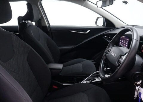 Kia Niro 1.6 Niro 2 HEV Semi-Auto 5dr 40