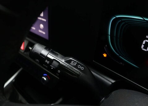 Kia Niro 1.6 Niro 2 HEV Semi-Auto 5dr 35