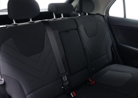 Kia Niro 1.6 Niro 2 HEV Semi-Auto 5dr 48