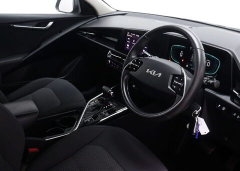 Kia Niro 1.6 Niro 2 HEV Semi-Auto 5dr 39