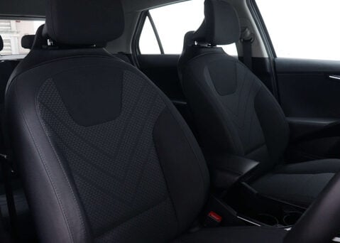 Kia Niro 1.6 Niro 2 HEV Semi-Auto 5dr 41