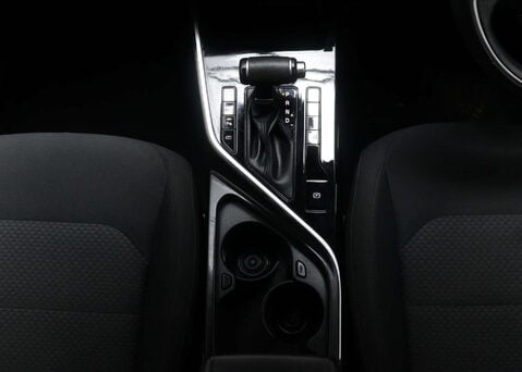 Kia Niro 1.6 Niro 2 HEV Semi-Auto 5dr 20