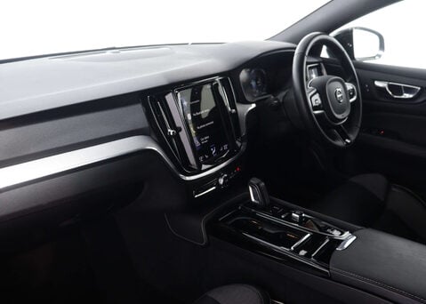 Volvo V60 2.0 V60 R-Design T6 Recharge AWD Auto 4WD 5dr 47
