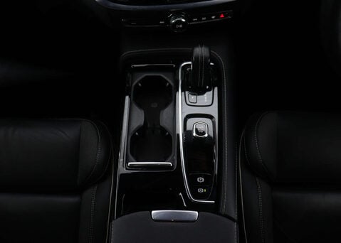 Volvo V60 2.0 V60 R-Design T6 Recharge AWD Auto 4WD 5dr 20