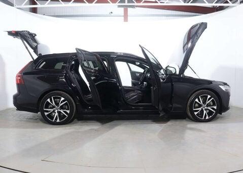 Volvo V60 2.0 V60 R-Design T6 Recharge AWD Auto 4WD 5dr 62