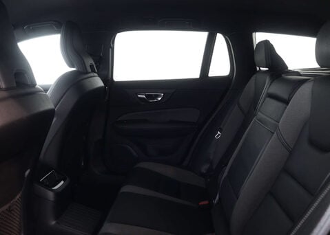 Volvo V60 2.0 V60 R-Design T6 Recharge AWD Auto 4WD 5dr 50