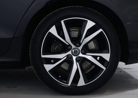 Volvo V60 2.0 V60 R-Design T6 Recharge AWD Auto 4WD 5dr 16