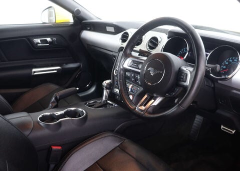 Ford Mustang 5.0 Mustang GT Auto 2dr 35