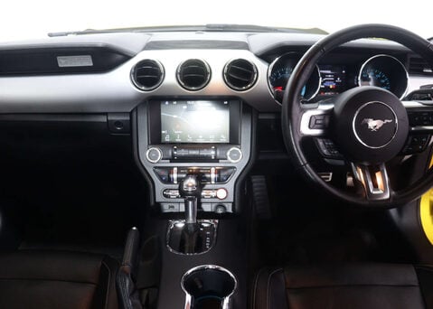 Ford Mustang 5.0 Mustang GT Auto 2dr 34