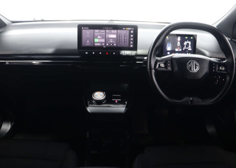 MG MG4 64kWh SE Long Range Hatchback 5dr Electric Auto (203 ps) 18