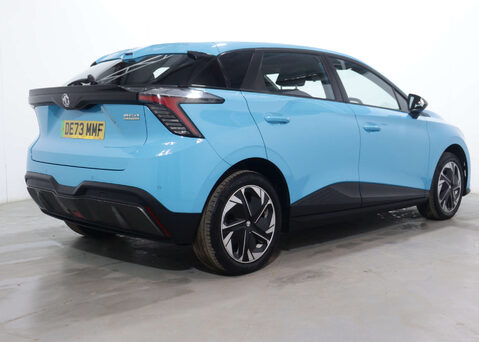 MG MG4 64kWh SE Long Range Hatchback 5dr Electric Auto (203 ps) 12