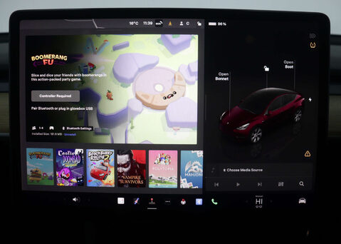 Tesla Model Y ModeL Y Long Range AWD 4WD 5dr 26