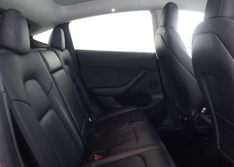 Tesla Model Y ModeL Y Long Range AWD 4WD 5dr 44