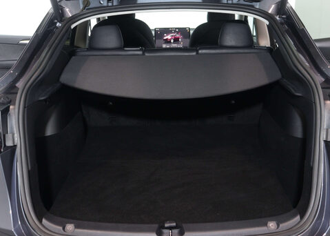 Tesla Model Y ModeL Y Long Range AWD 4WD 5dr 45