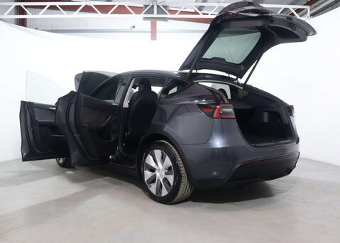 Tesla Model Y ModeL Y Long Range AWD 4WD 5dr 52