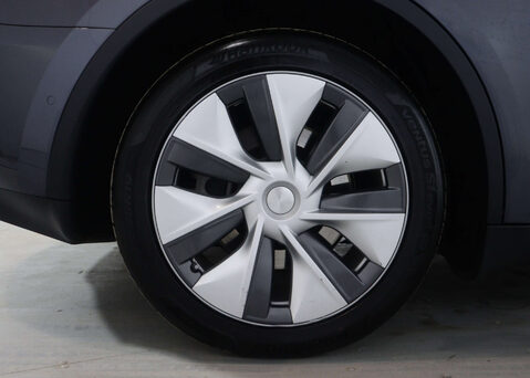 Tesla Model Y ModeL Y Long Range AWD 4WD 5dr 14