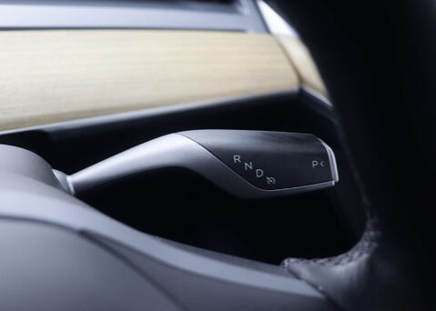 Tesla Model Y ModeL Y Long Range AWD 4WD 5dr 32