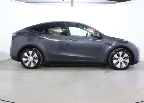 Tesla Model Y ModeL Y Long Range AWD 4WD 5dr 13