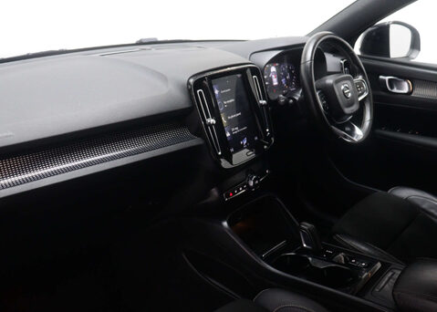 Volvo XC40 1.5 XC40 R-Design T3 Auto 5dr 42
