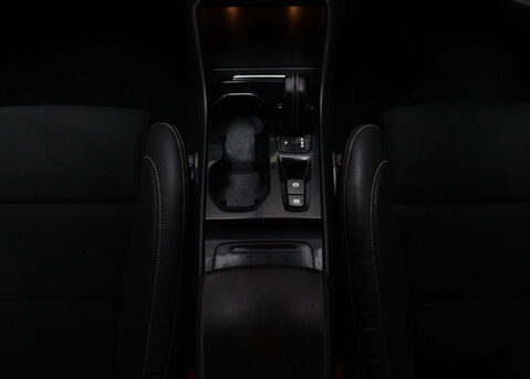 Volvo XC40 1.5 XC40 R-Design T3 Auto 5dr 20