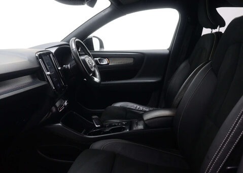 Volvo XC40 1.5 XC40 R-Design T3 Auto 5dr 43