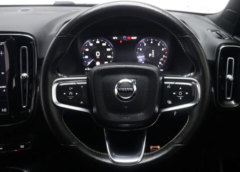 Volvo XC40 1.5 XC40 R-Design T3 Auto 5dr 18