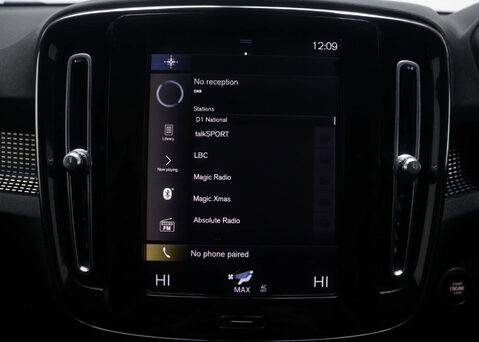 Volvo XC40 1.5 XC40 R-Design T3 Auto 5dr 24