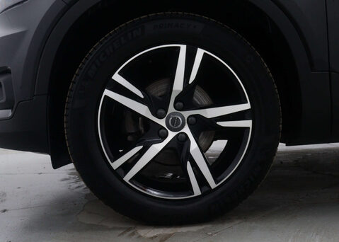 Volvo XC40 1.5 XC40 R-Design T3 Auto 5dr 15