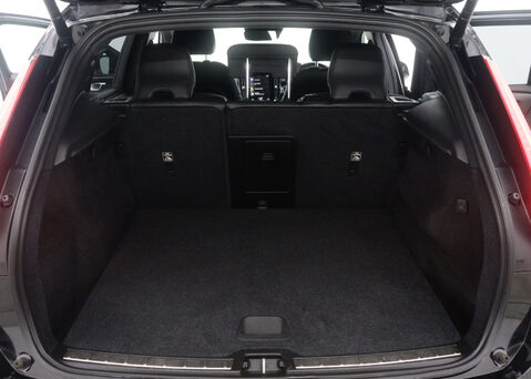 Volvo XC40 1.5 XC40 R-Design T3 Auto 5dr 48