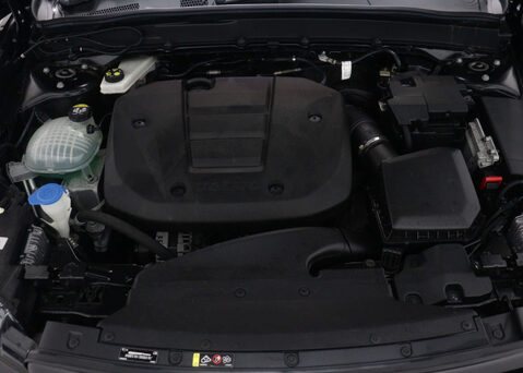 Volvo XC40 1.5 XC40 R-Design T3 Auto 5dr 49