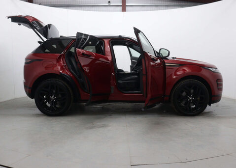 Land Rover Range Rover Evoque 2.0 Range Rover Evoque R-Dynamic SE Auto 4WD 5dr 63