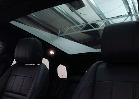 Land Rover Range Rover Evoque 2.0 Range Rover Evoque R-Dynamic SE Auto 4WD 5dr 50