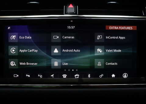 Land Rover Range Rover Evoque 2.0 Range Rover Evoque R-Dynamic SE Auto 4WD 5dr 28