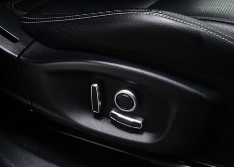 Jaguar E-Pace 2.0 E-Pace R-Dynamic S MHEV AWD Auto 4WD 5dr 43