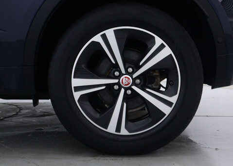 Jaguar E-Pace 2.0 E-Pace R-Dynamic S MHEV AWD Auto 4WD 5dr 16