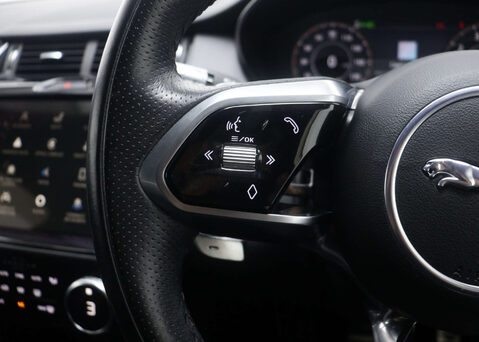 Jaguar E-Pace 2.0 E-Pace R-Dynamic S MHEV AWD Auto 4WD 5dr 36