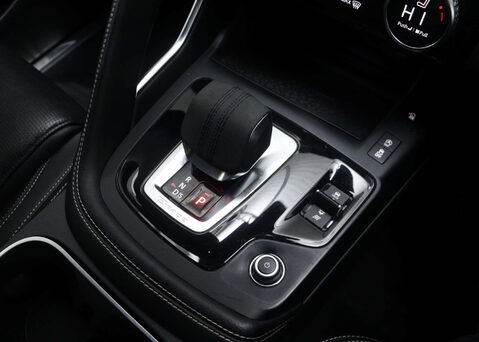 Jaguar E-Pace 2.0 E-Pace R-Dynamic S MHEV AWD Auto 4WD 5dr 35