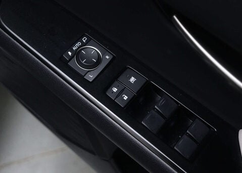 Lexus Ux 2.0 UX 250H F Sport Design 4x2 CVT 5dr 41