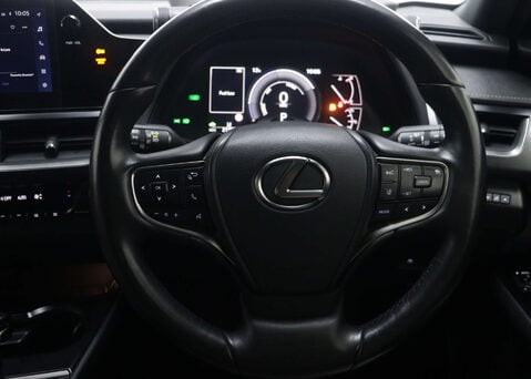 Lexus Ux 2.0 UX 250H F Sport Design 4x2 CVT 5dr 18