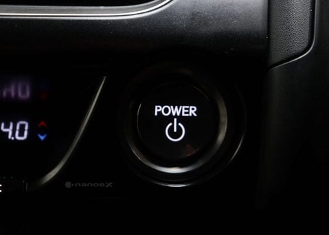 Lexus Ux 2.0 UX 250H F Sport Design 4x2 CVT 5dr 33