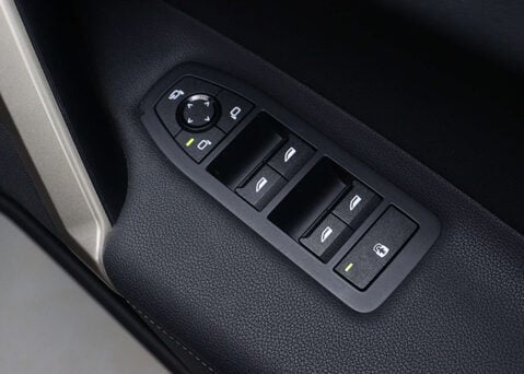 BMW Ix iX xDrive 40 M Sport Edition 4WD 5dr 43