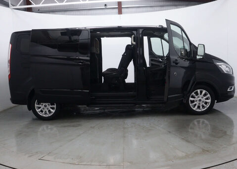 Ford Tourneo Custom 2.0 Tourneo Custom 320 Titanium EcoBlue Auto L2 4dr 50