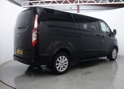 Ford Tourneo Custom 2.0 Tourneo Custom 320 Titanium EcoBlue Auto L2 4dr 10