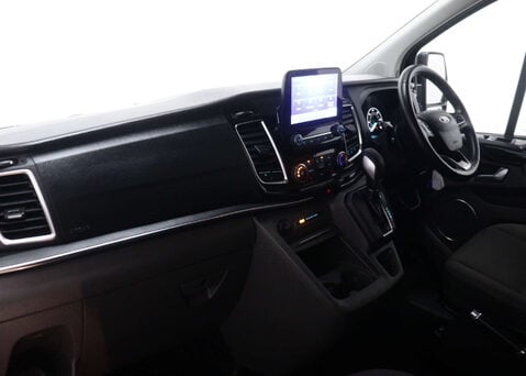 Ford Tourneo Custom 2.0 Tourneo Custom 320 Titanium EcoBlue Auto L2 4dr 34