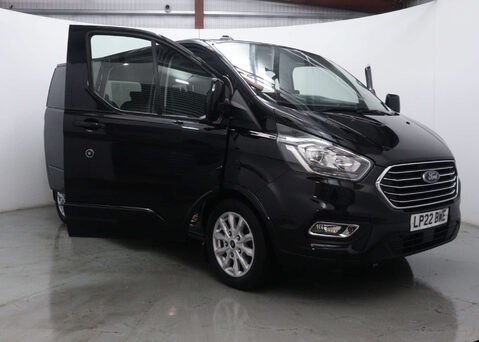 Ford Tourneo Custom 2.0 Tourneo Custom 320 Titanium EcoBlue Auto L2 4dr 44