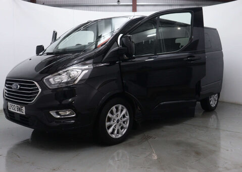 Ford Tourneo Custom 2.0 Tourneo Custom 320 Titanium EcoBlue Auto L2 4dr 46
