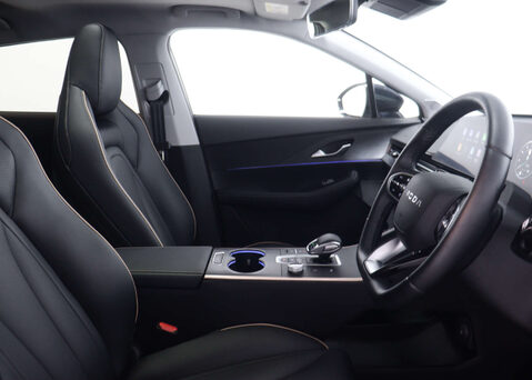 OMODA 5 1.6 5 Noble Auto 5dr 40