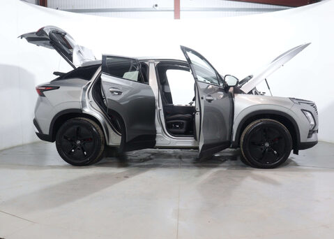 OMODA 5 1.6 5 Noble Auto 5dr 61