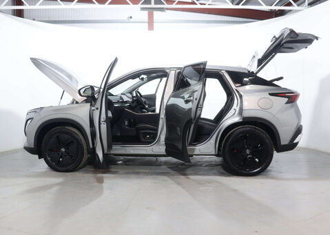 OMODA 5 1.6 5 Noble Auto 5dr 57